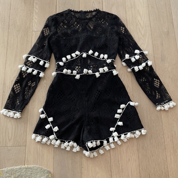 NWT Alexis Danika Black & White Romper - Picture 3 of 5